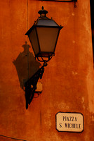 Lucca lampost