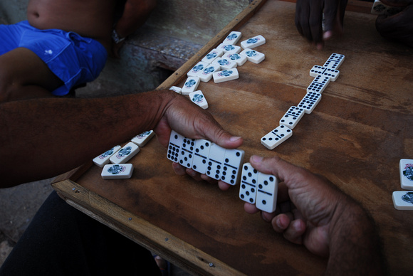Dominos in Trinidad
