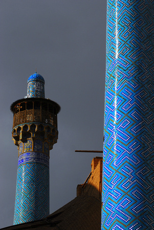 Esfahan turrets